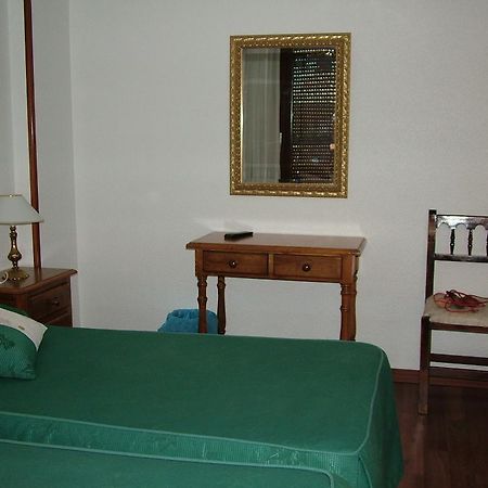 Hostal El Botero Cuzcurrita-Río Tirón Bagian luar foto