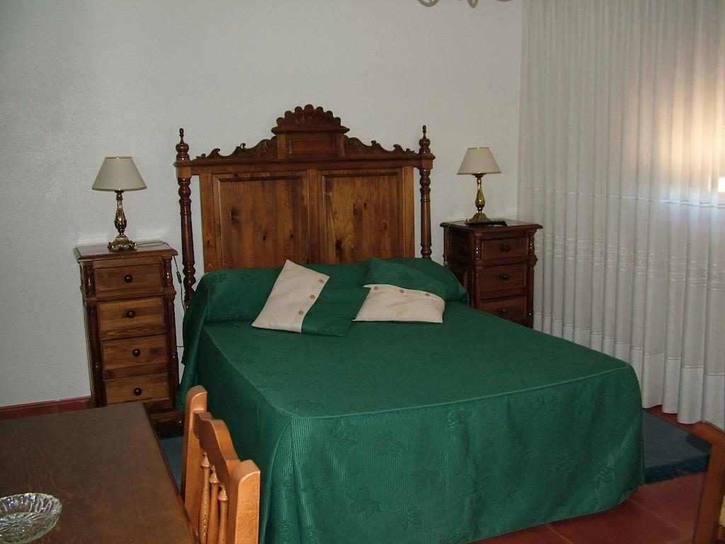 Hostal El Botero Cuzcurrita-Río Tirón Ruang foto