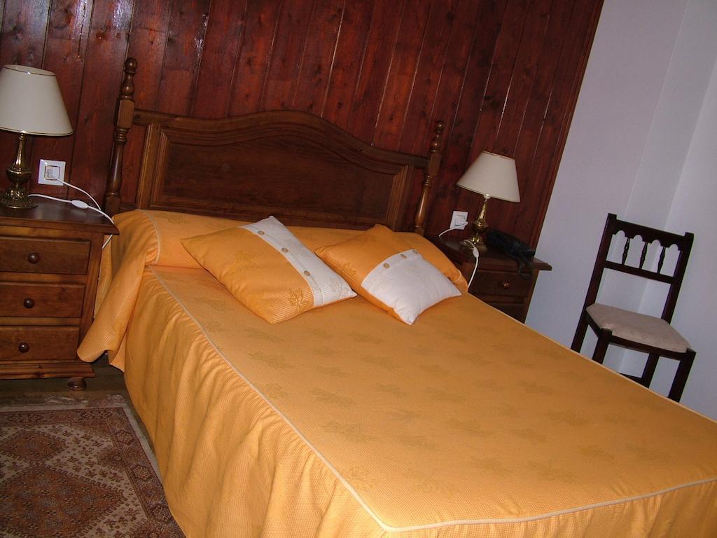 Hostal El Botero Cuzcurrita-Río Tirón Ruang foto