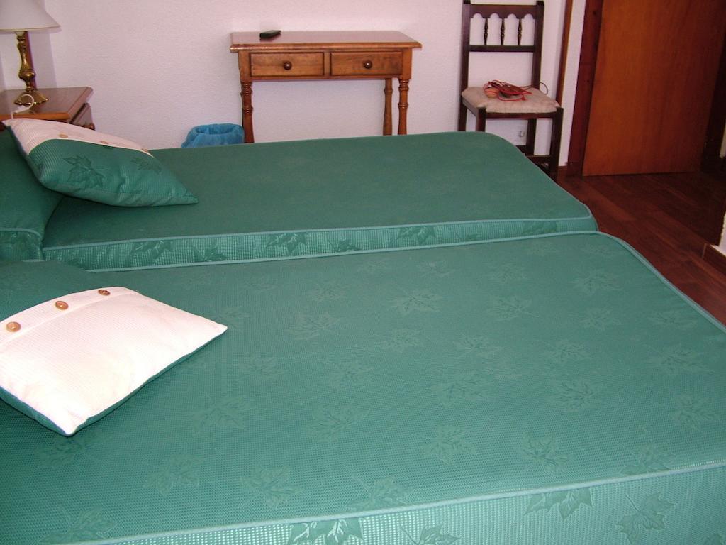 Hostal El Botero Cuzcurrita-Río Tirón Ruang foto